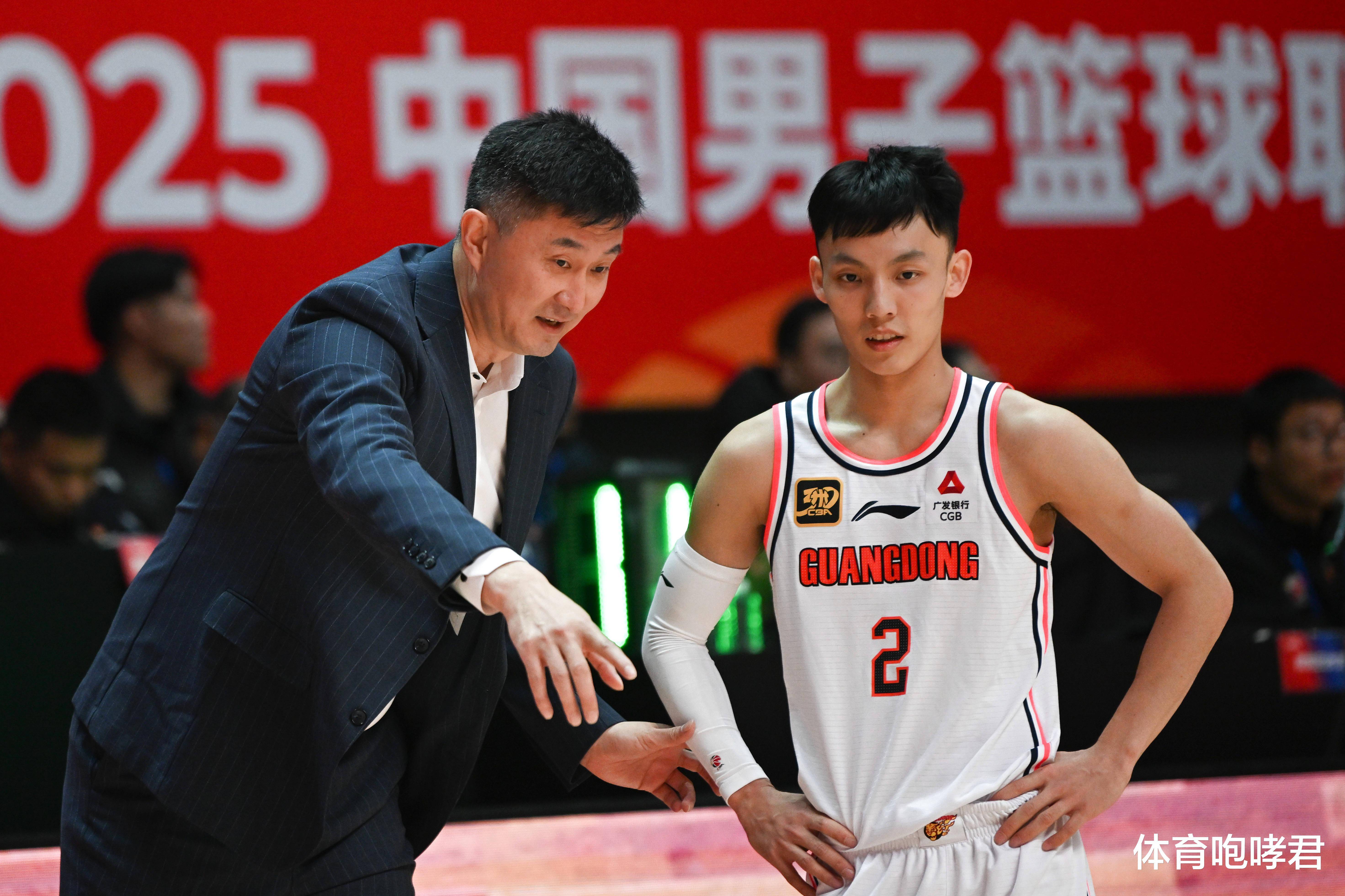 爱游戏下载-深圳男篮发布备战花絮；清晨遗憾出局；意甲任务艰巨；年轻球员得到机会的简单介绍